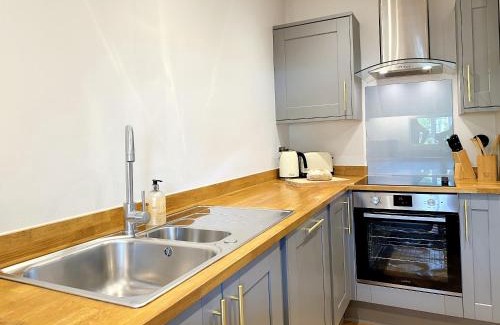 Ripon Apartment | The Tailor's Lounge - Central Flat Ripon & Parking