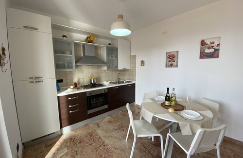 Torri del Benaco Villa | The terrace - vacation home with lake view