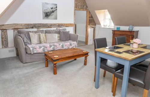 Martlesham Heath Apartment | The Thatched Flat at The Sorrel Horse