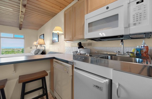 Seaside Apartment | The Tides by the Sea - Entire rental unit in Seaside, Oregon, United States
