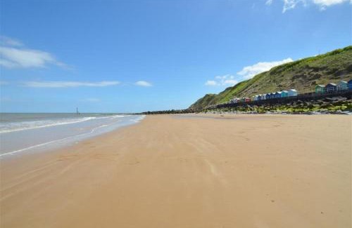 Sheringham House | The Tides