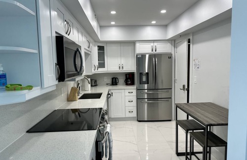 Hollywood South Central Beach Apartment | The Tides Hollywood Florida