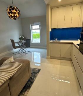 Ringville Apartment | The Tides Inn
