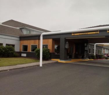 Tillamook Hotel | The Tillamook Inn