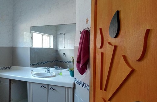 Essenwood Bed & Breakfast | The Time And The Place