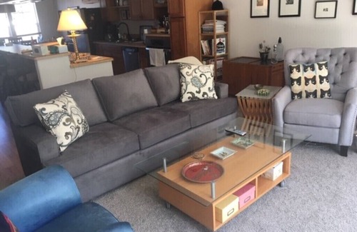 Pacific City House | The Treehouse Townhouse