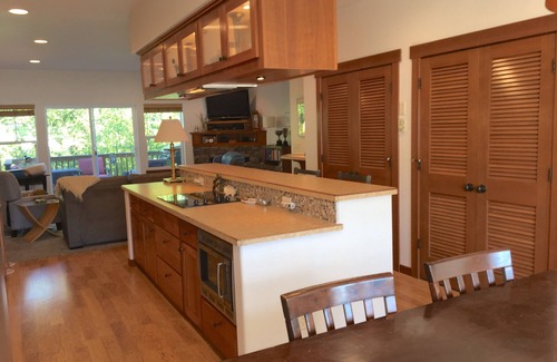 Pacific City House | The Treehouse Townhouse