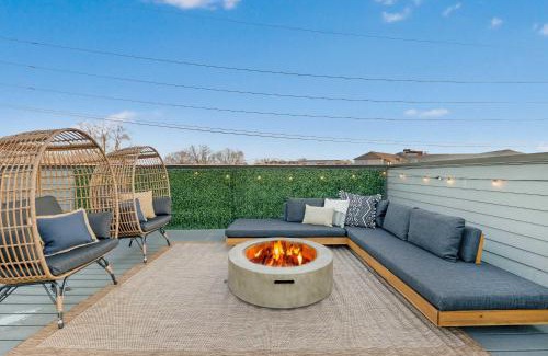 East Nashville House | The Trillium - Beautifully Designed with Rooftop