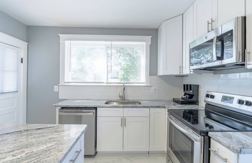 Arbutus House | The Twilight at the Halethrope Home