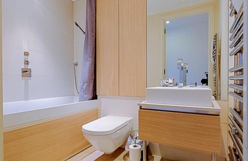 Portsmouth House | The Two Bedroom