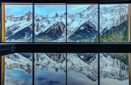 Les Houches Ski Chalet | The Ultimate Chalet in Chamonix - pool, sauna, hot tub, cinema, helipad. 1000m2