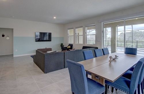 Loughman House | The Ultimate Escape Luxury King 6 Suites Pool/SPA/Wi-Fi/FREE PARKING
