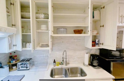 East Pasadena Apartment | THE URBAN ALLEY HIDAWAY