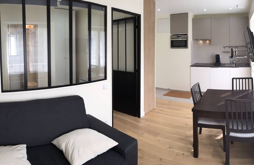 Jouy-en-Josas Apartment | The valley apartments. Apt # 3