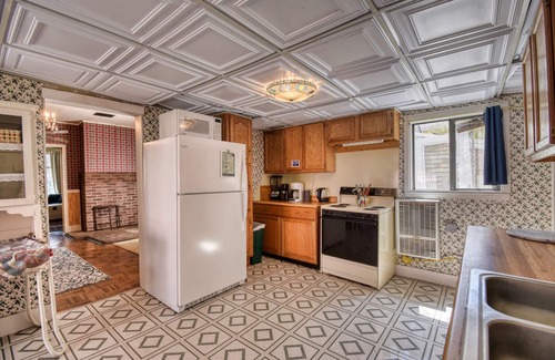 Leadville House | The Victorian Aspen Grove- 2bd w/ Sauna & Gym