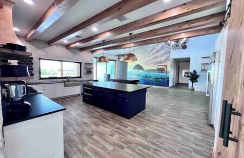 Fredericksburg House | The Villa at The Retreat