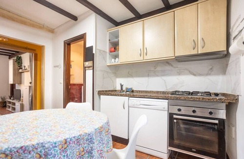 Sales House | The Village Retreat - Al Llagar