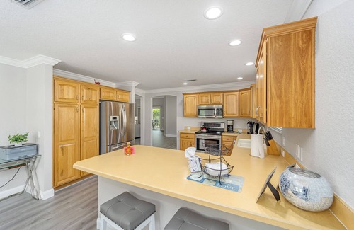 Winifred House | The Villages near Sumter Landing! Includes 4 seater golf cart.