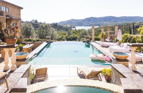 Greater Sacramento House | The Vino Palazzo Estate