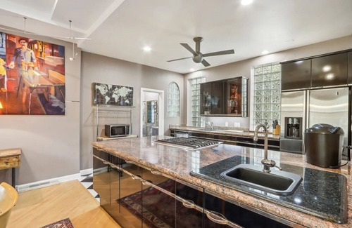 Lower East Side Condo | The Vintage Loft |1BD/2B