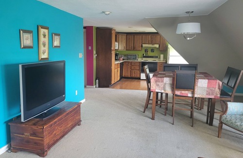 Waterloo Bed & Breakfast | The Weis Mansion