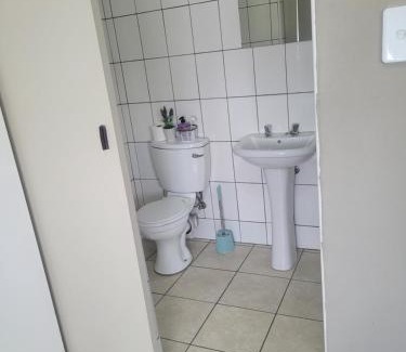 Greater Johannesburg Metropolitan Area Apartment | The Westpoint -Modern ,secure apartment