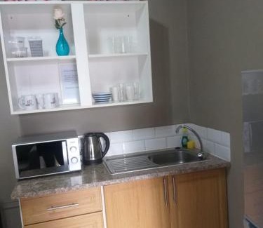 Greater Johannesburg Metropolitan Area Apartment | The Westpoint -Modern ,secure apartment