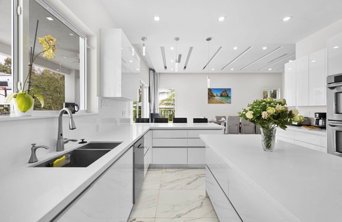 Princeton Villa | The White House Miami – Sunny Family Stay