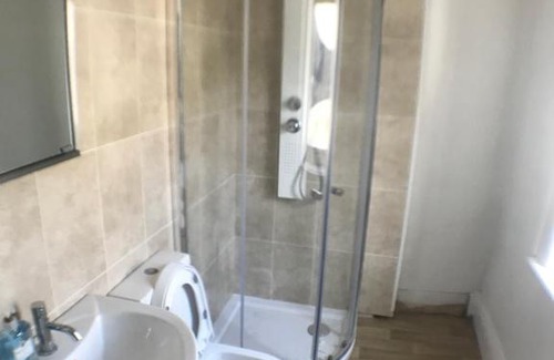 Plymouth House | The White Room