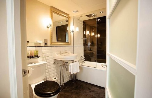 City Centre Hotel | The White Swan Hotel
