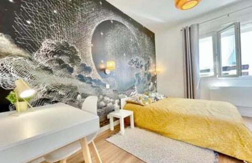 Saint-Nazaire Apartment | The Wild I Close to downtown and the beach