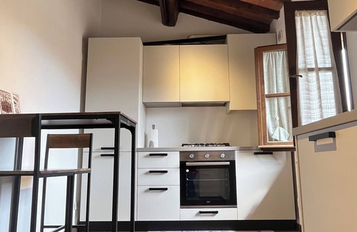 Castiglion Fiorentino Apartment | The window on the tower apartment new castiglion fiorentino