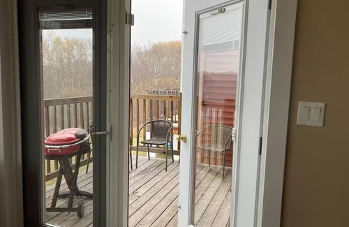 Parkland County Apartment | The Winding Road Homestead - 3 BDRM each has full ensuite; quiet,country retreat