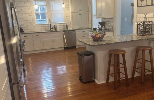 Shelby House | The Wisteria House invites you to relax and enjoy!