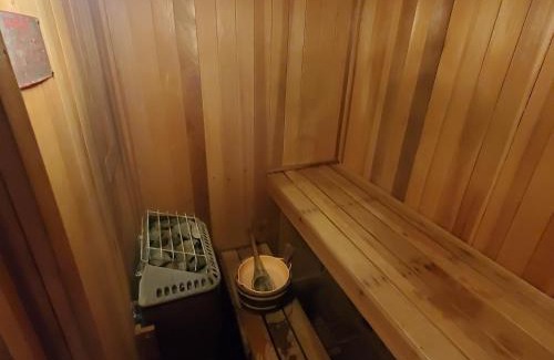 Lake Ariel Ski Chalet | The Woodland Hideout with private Hot Tub & Sauna