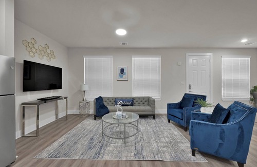 Grogan's Mill Apartment | The Woodlands 2 bed/2 Bath Suite: The Blue Luxe Vol 4of4