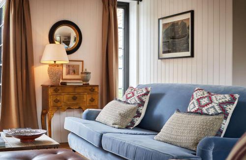 Fakenham House | The Workshop