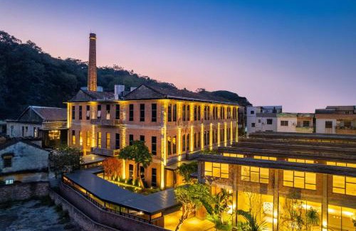 Shunde Hotel | The Woven Inn