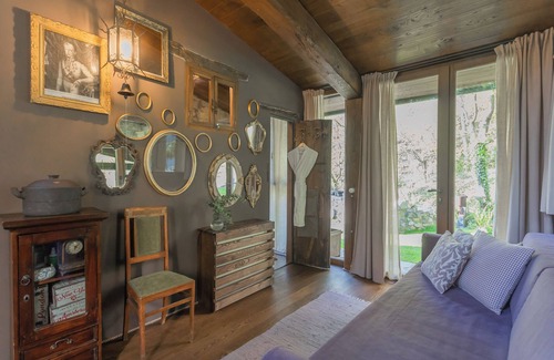 Riva Villa | The Writer's Nest - Three Bedroom Villa, Sleeps 6