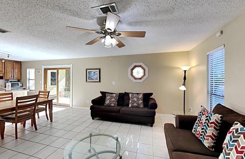 Pensacola House | The Yellow House