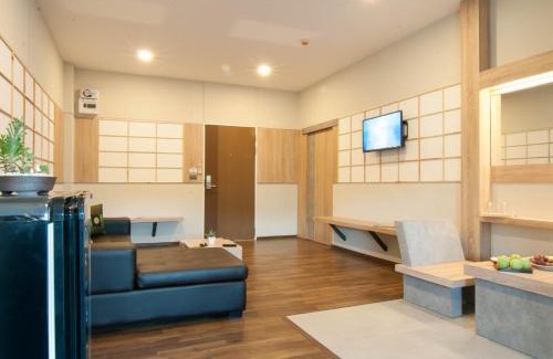 Nai Mueang Hotel | The Zenith Residence Hotel