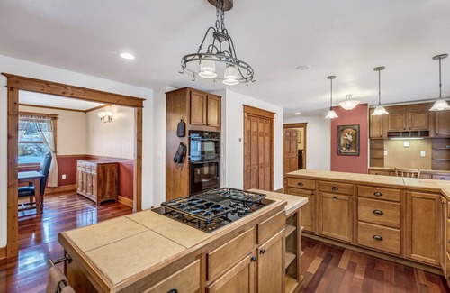 Glenwood Springs House | Theater Room, Game Room, Hot Tub, Family/Group Friendly, Private Location