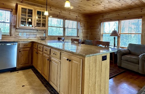 Ferguson Cabin | Theater Room,Pool Table,Foosball,HotTub,WiFi,Views