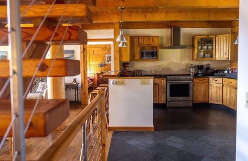 Sitka House | Thimbleberry Bay House
