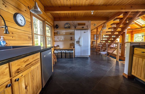 Sitka House | Thimbleberry Bay House
