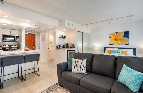 Waikiki Apartment | This apartment is a 1 bedroom(s), 1 bathrooms, located in Honolulu, HI.