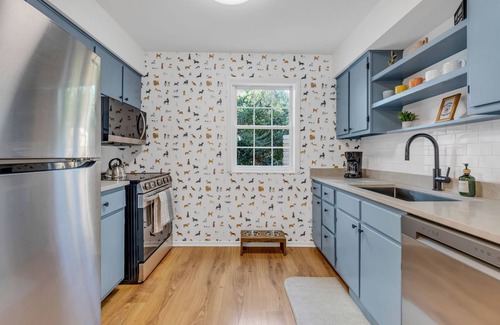 Nashville Apartment | This apartment is a 1 bedroom(s), 1 bathrooms, located in Nashville, TN.