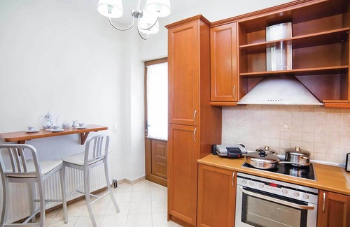 Prines House | This charming countryside property has a modern, contemporary design and is only a few minutes drive