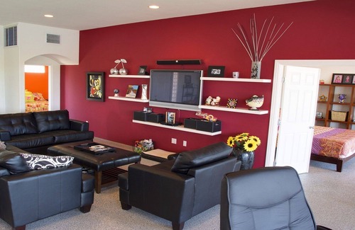 Earp House | This Custom, Private, Riverfront Home is one of the best available on the river