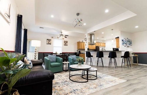 Central Oklahoma City House | This home has it all!